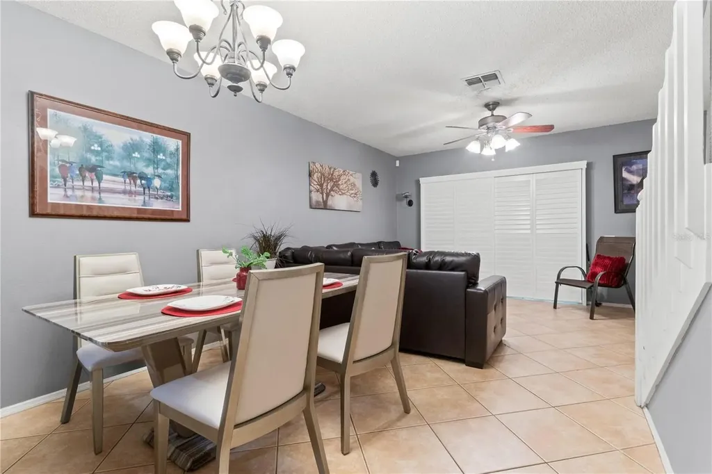 8635 Hunters Key Circle Tampa FL 33647