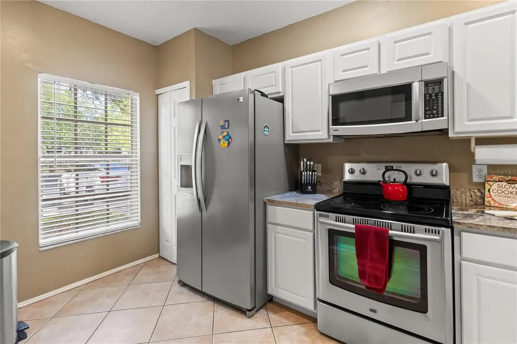 8635 Hunters Key Circle Tampa FL 33647