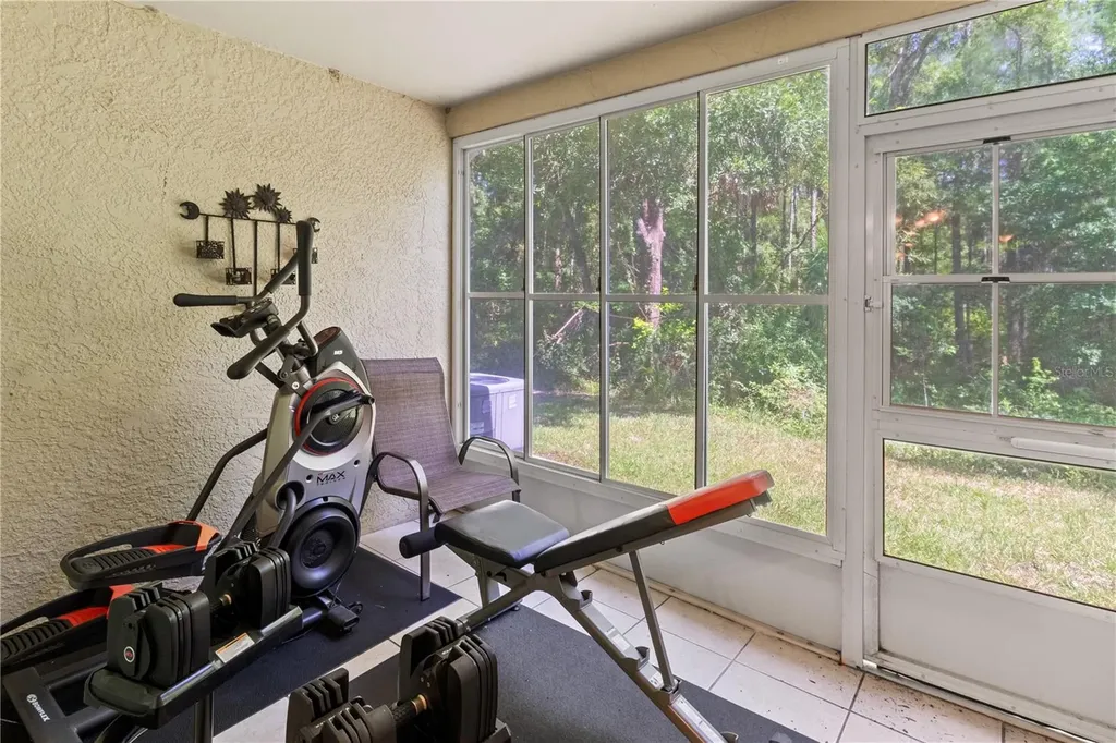8635 Hunters Key Circle Tampa FL 33647