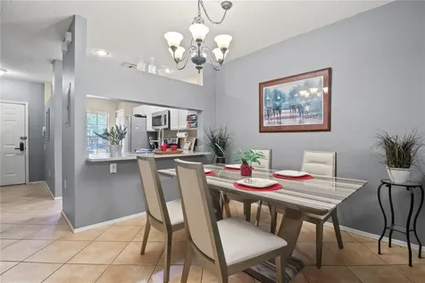 8635 Hunters Key Circle Tampa FL 33647