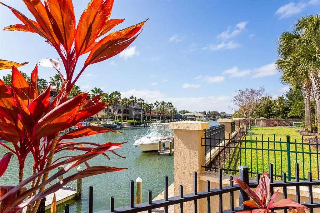 300 Bella Harbor Palm Coast FL 32137