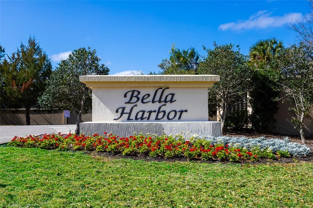 300 Bella Harbor Palm Coast FL 32137