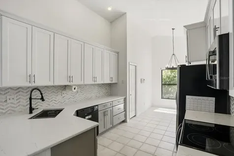 313 Bahia Circle Longwood FL 32750
