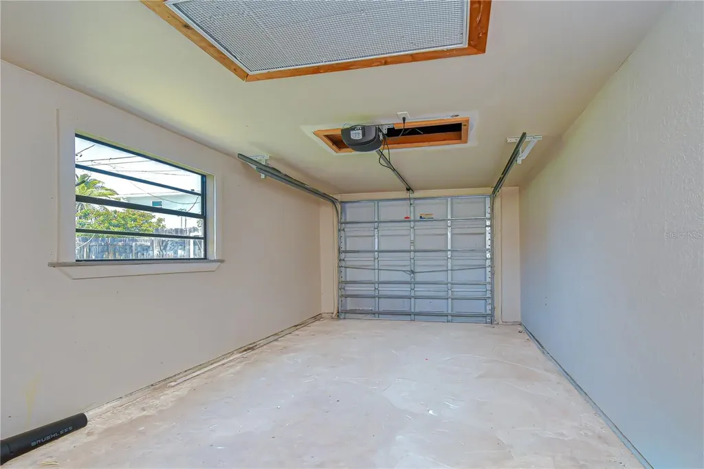 3653 2nd Avenue N St Petersburg FL 33713