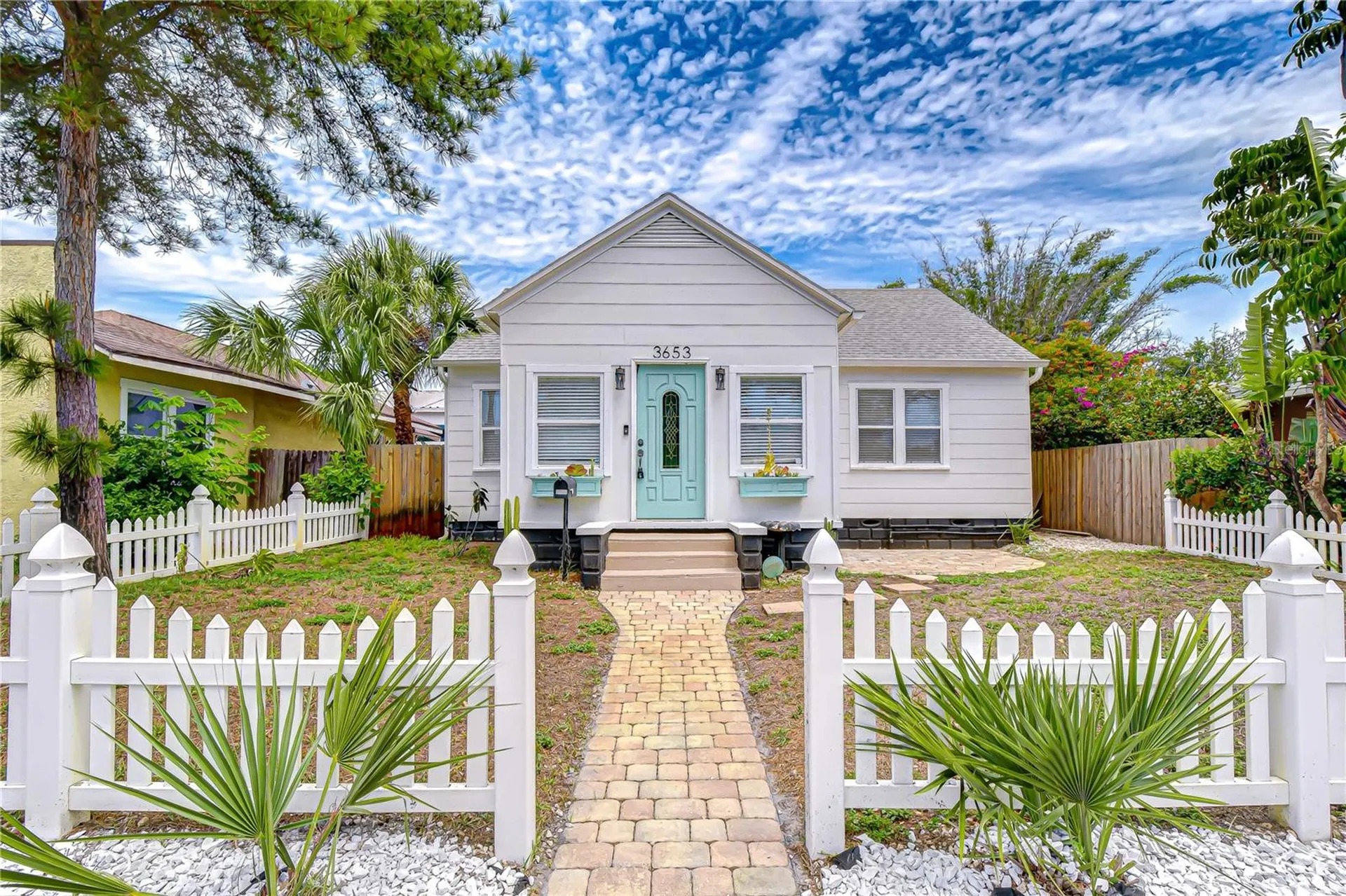 3653 2nd Avenue N St Petersburg FL 33713