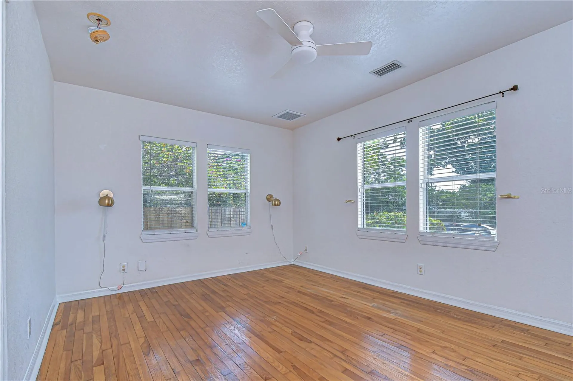 3653 2nd Avenue N St Petersburg FL 33713