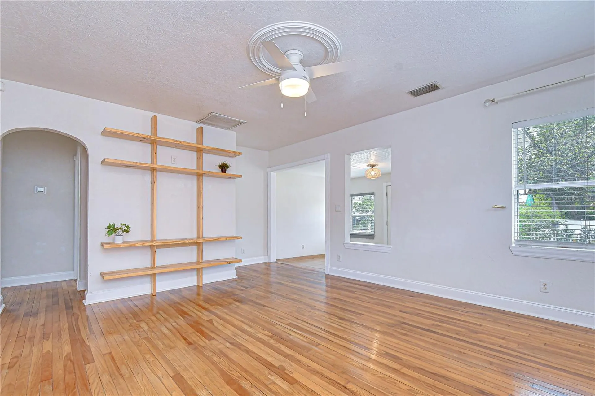 3653 2nd Avenue N St Petersburg FL 33713