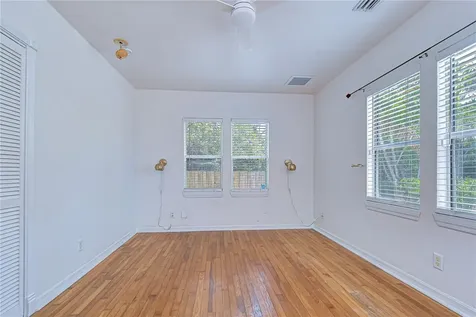 3653 2nd Avenue N St Petersburg FL 33713