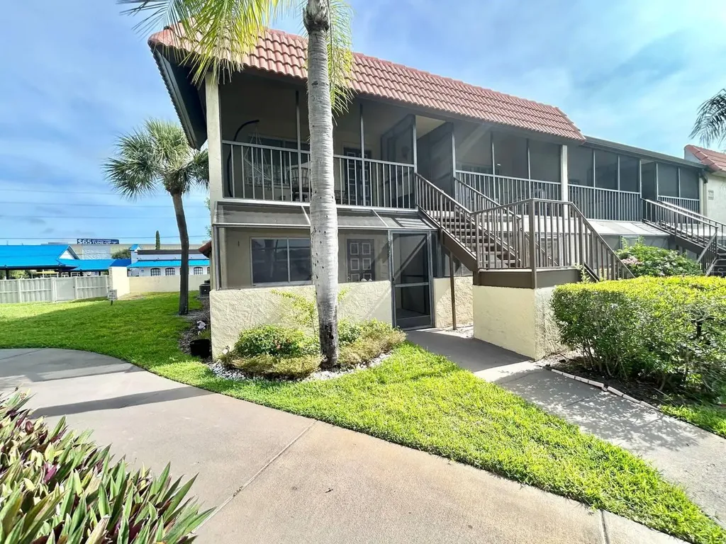 2420 Winding Creek Boulevard Clearwater FL 33761