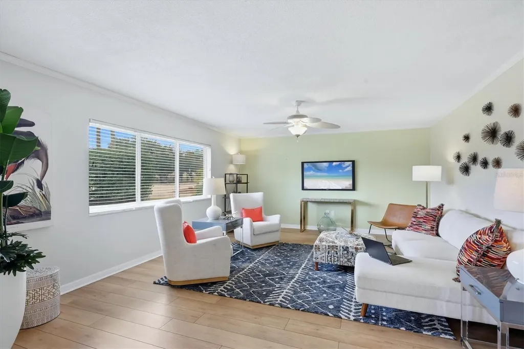 4208 Roxane Boulevard Sarasota FL 34235