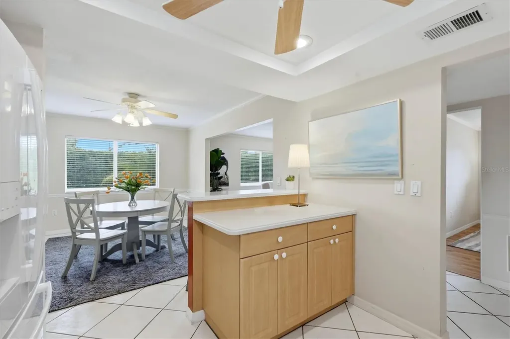 4208 Roxane Boulevard Sarasota FL 34235