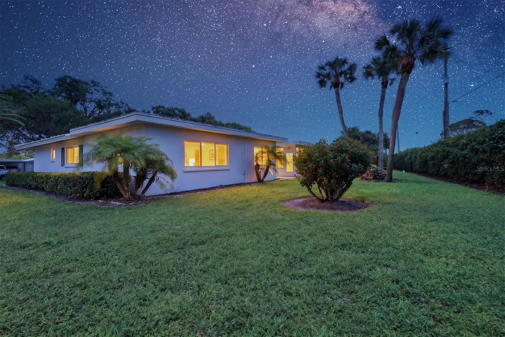 4208 Roxane Boulevard Sarasota FL 34235