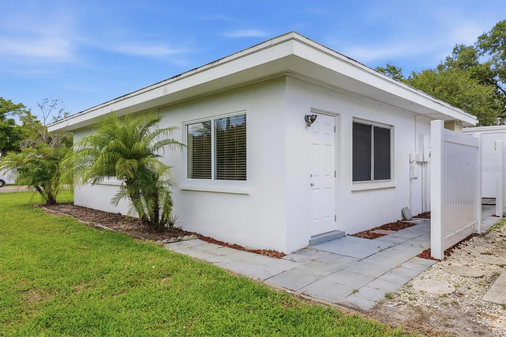 4208 Roxane Boulevard Sarasota FL 34235