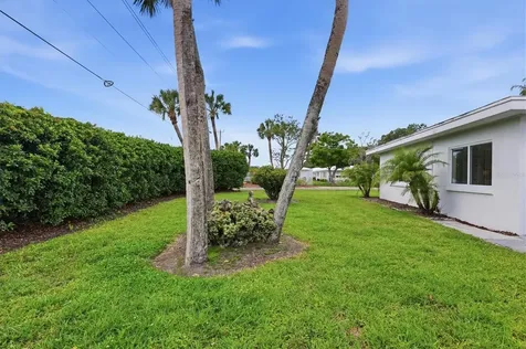 4208 Roxane Boulevard Sarasota FL 34235
