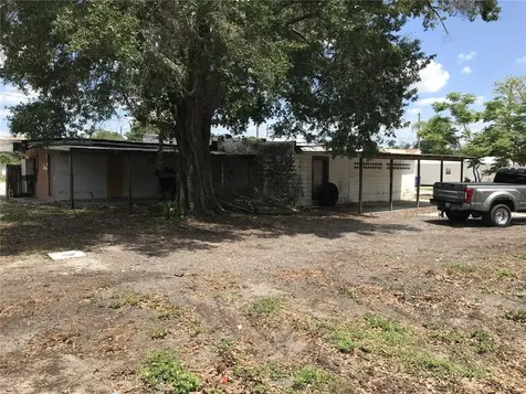 204 Snively Avenue Eloise FL 33880