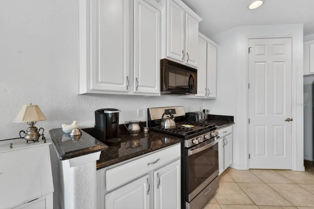 1364 Emerald Dunes Drive Sun City Center FL 33573