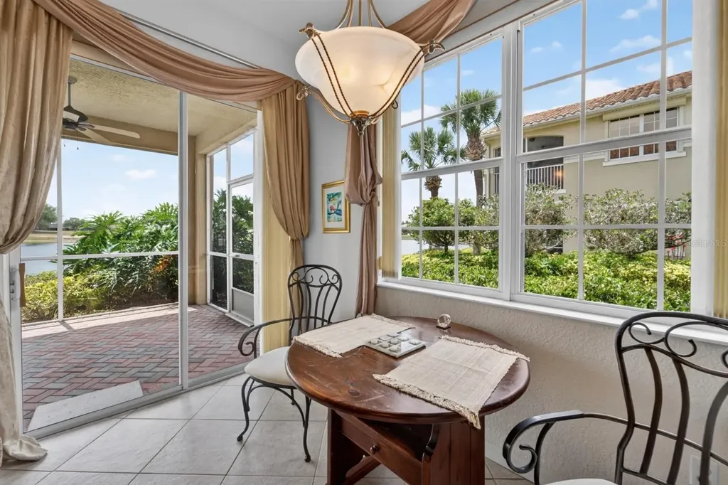 1364 Emerald Dunes Drive Sun City Center FL 33573