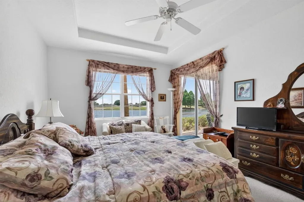 1364 Emerald Dunes Drive Sun City Center FL 33573