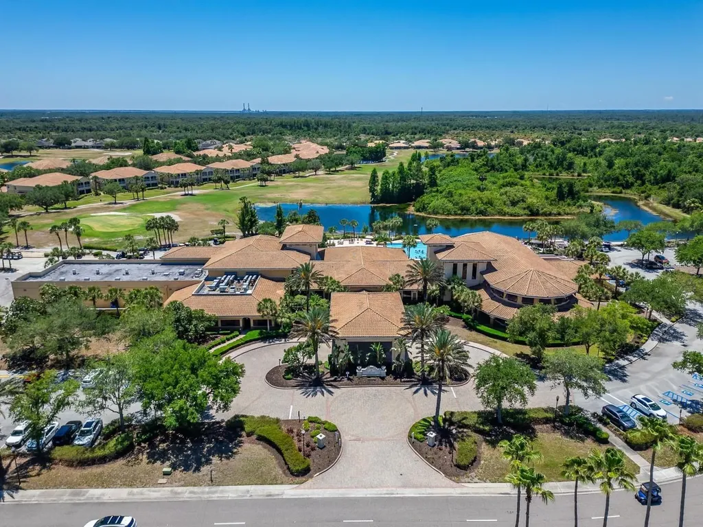 1364 Emerald Dunes Drive Sun City Center FL 33573