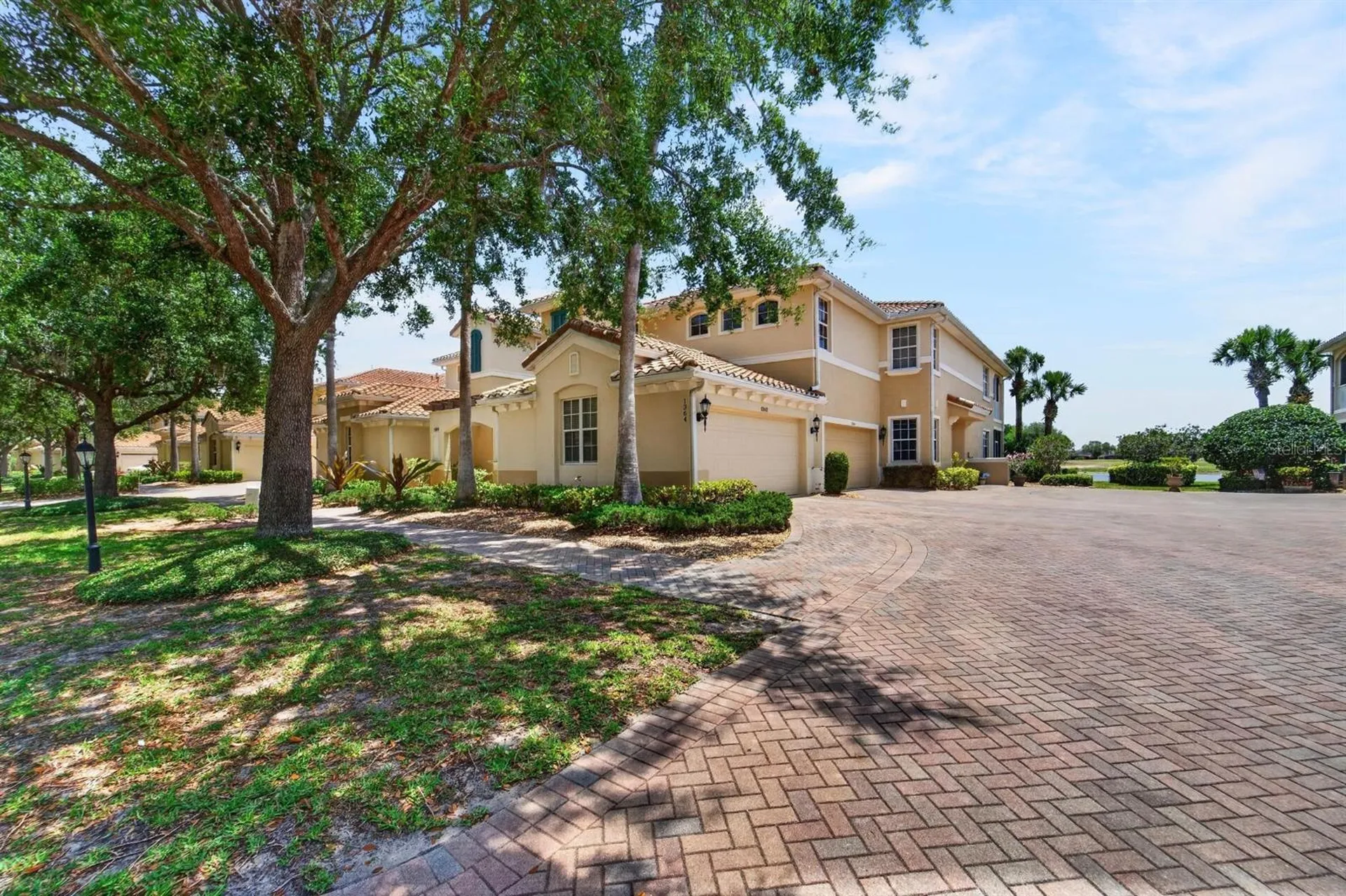 1364 Emerald Dunes Drive Sun City Center FL 33573
