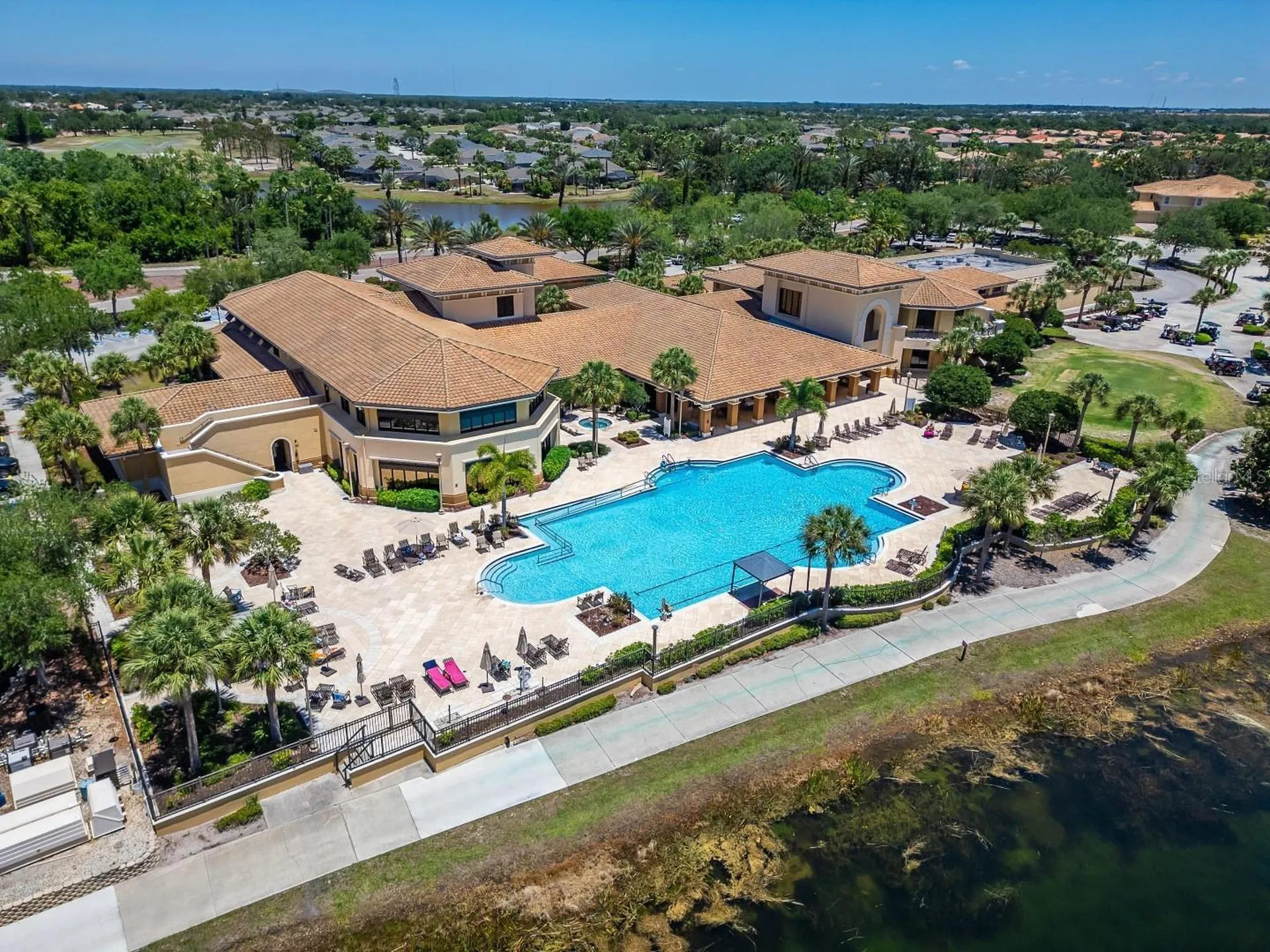 1364 Emerald Dunes Drive Sun City Center FL 33573