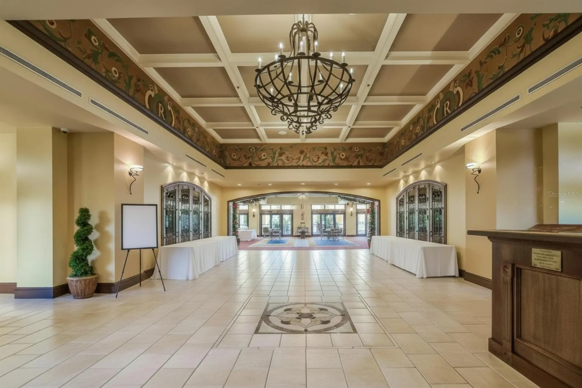 1364 Emerald Dunes Drive Sun City Center FL 33573