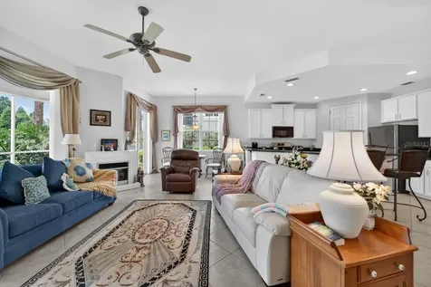 1364 Emerald Dunes Drive Sun City Center FL 33573