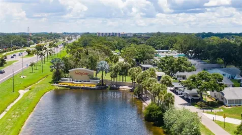 1364 Emerald Dunes Drive Sun City Center FL 33573