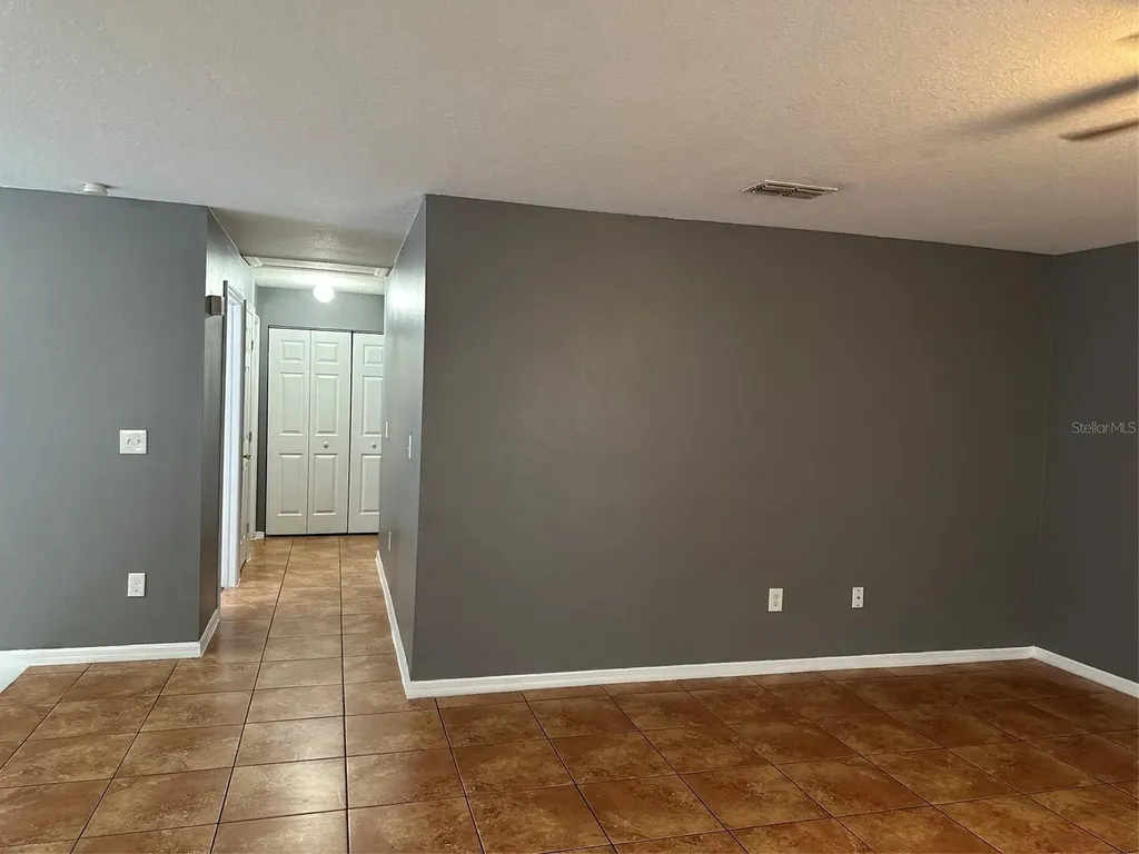 8502 N 17th Street Tampa FL 33604