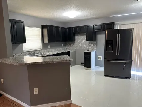 8502 N 17th Street Tampa FL 33604
