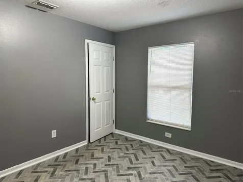 8502 N 17th Street Tampa FL 33604