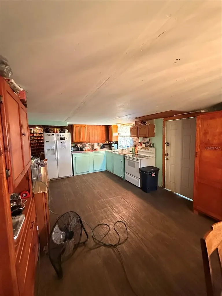 222 4th Street W Zolfo Springs FL 33890