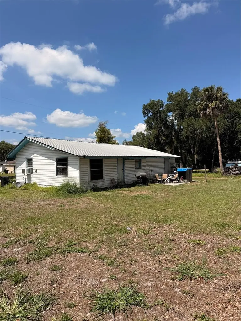222 4th Street W Zolfo Springs FL 33890