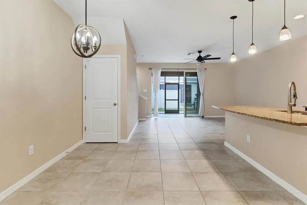 8647 Stargazer Sarasota FL 34238
