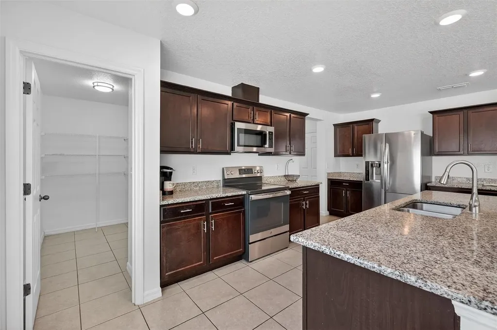 11309 Brighton Knoll Loop Riverview FL 33579