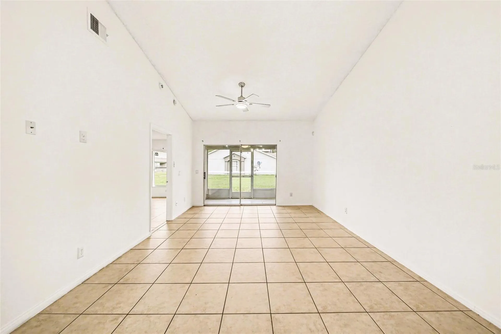 14657 Laguna Beach Circle Orlando FL 32824