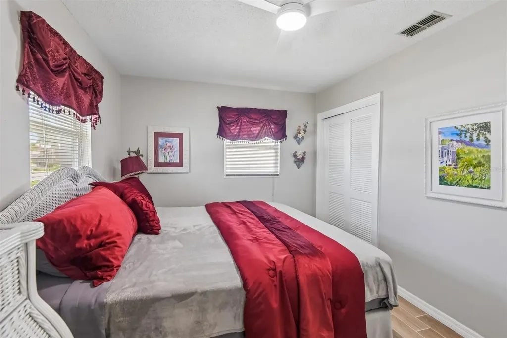 8212 Hayward Lane Port Richey FL 34668