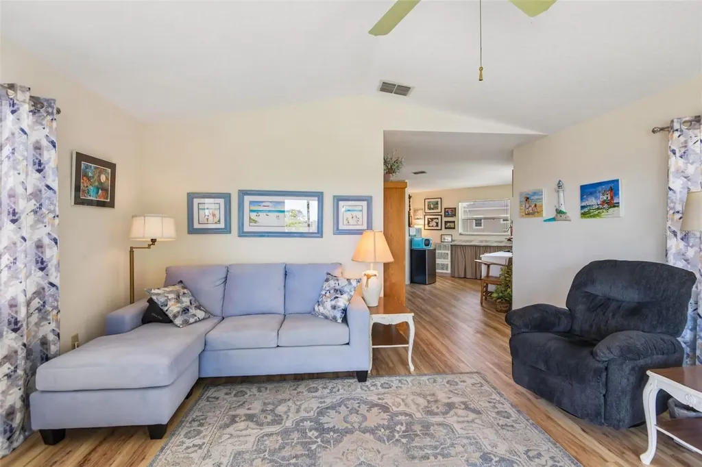 8212 Hayward Lane Port Richey FL 34668