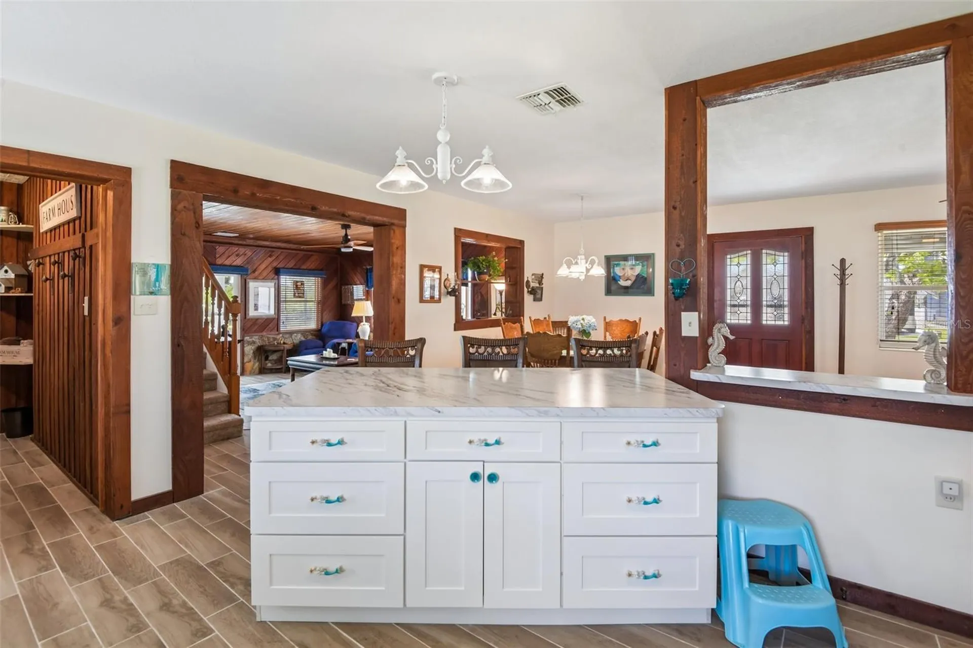 8212 Hayward Lane Port Richey FL 34668