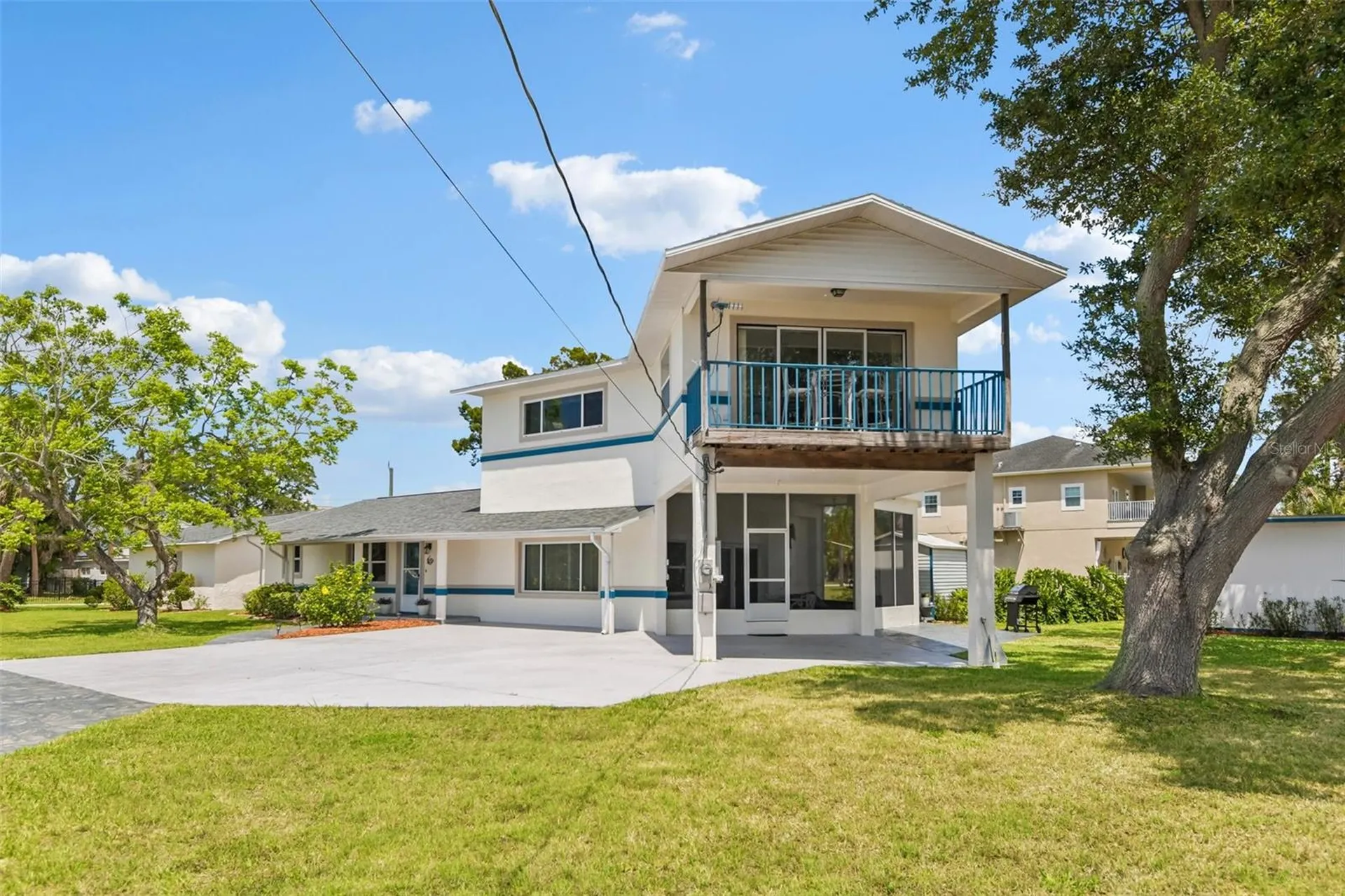 8212 Hayward Lane Port Richey FL 34668