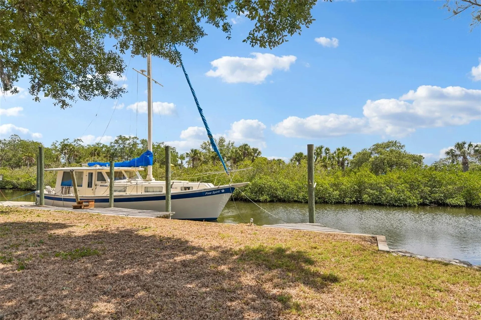 8212 Hayward Lane Port Richey FL 34668
