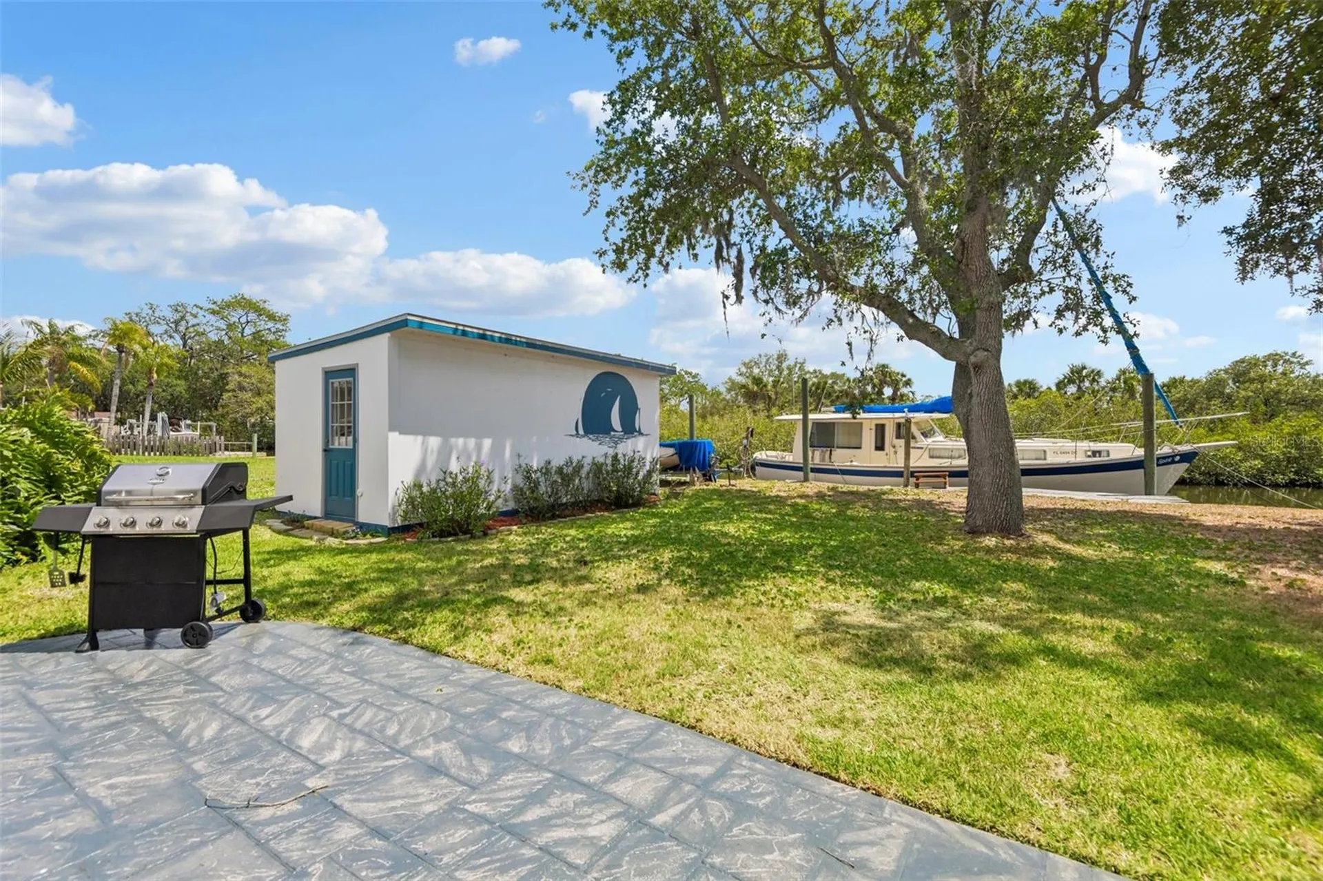 8212 Hayward Lane Port Richey FL 34668