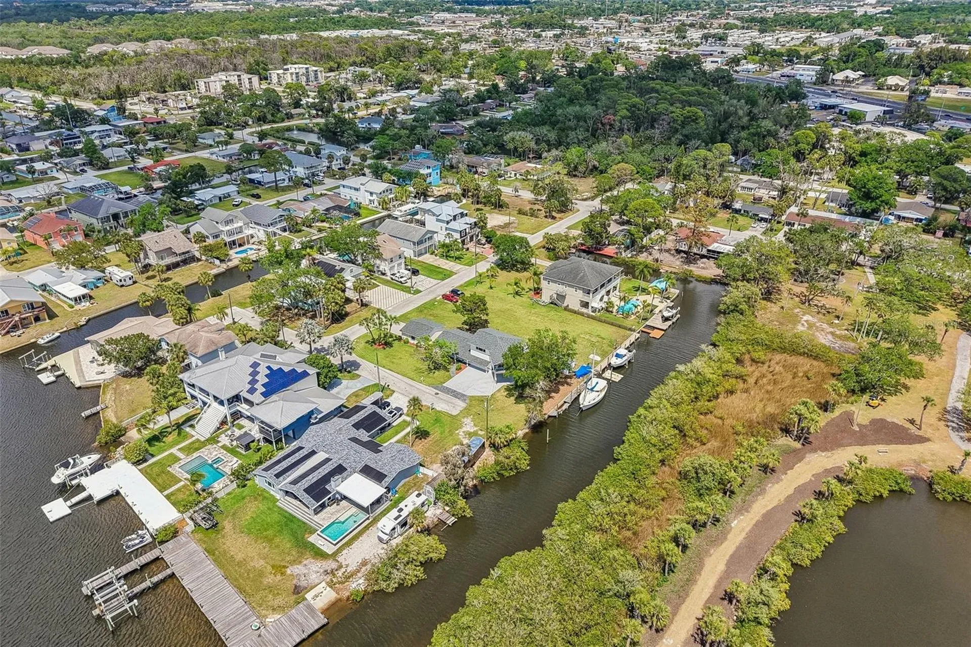 8212 Hayward Lane Port Richey FL 34668