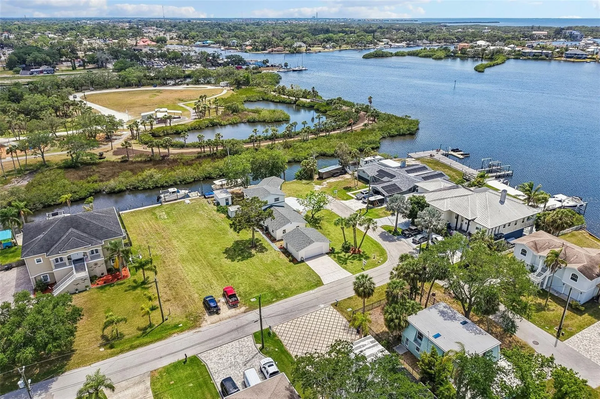 8212 Hayward Lane Port Richey FL 34668