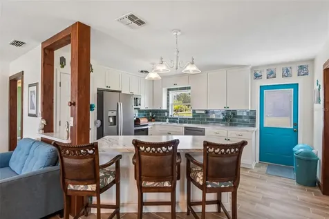 8212 Hayward Lane Port Richey FL 34668