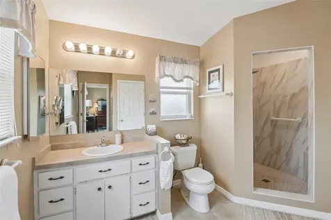 8212 Hayward Lane Port Richey FL 34668