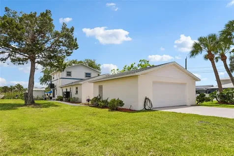 8212 Hayward Lane Port Richey FL 34668
