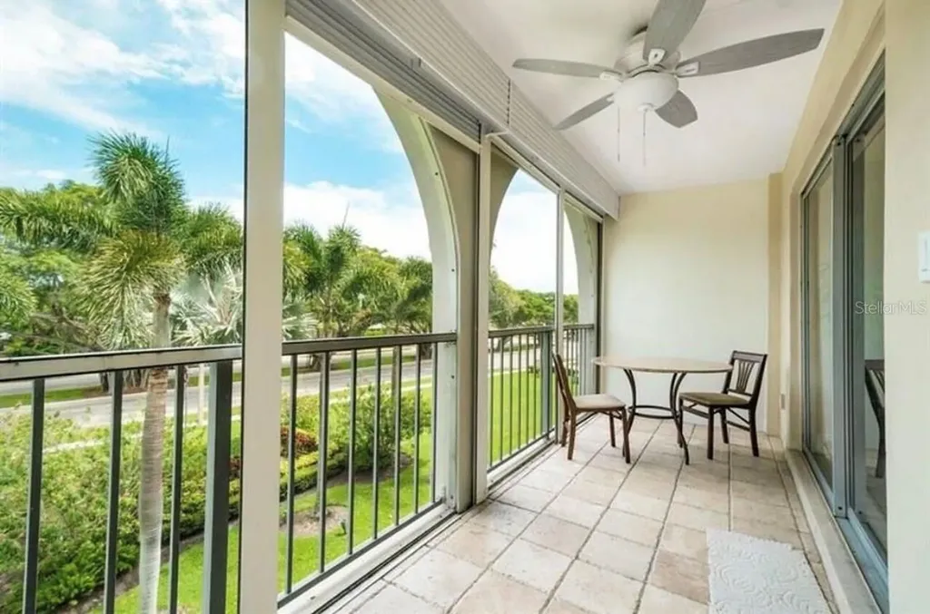 250 NE 20th Street Boca Raton FL 33431