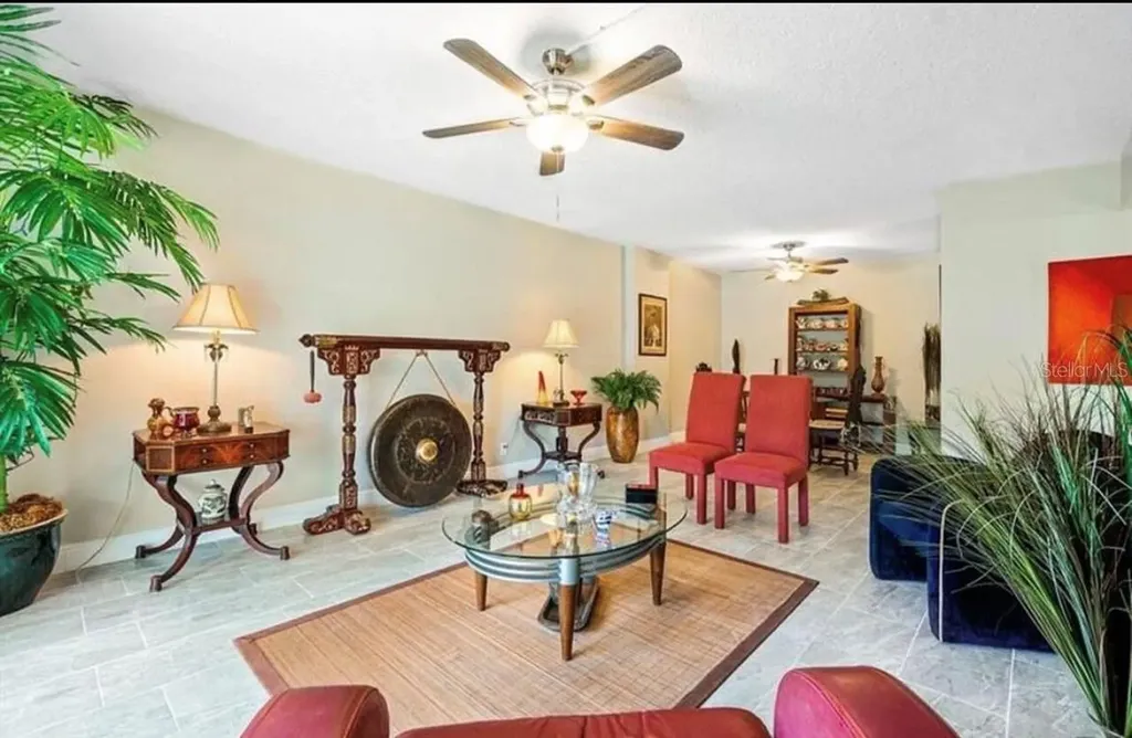 250 NE 20th Street Boca Raton FL 33431