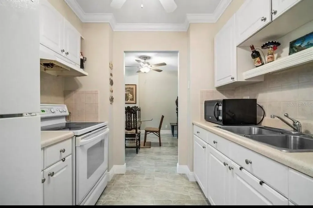 250 NE 20th Street Boca Raton FL 33431